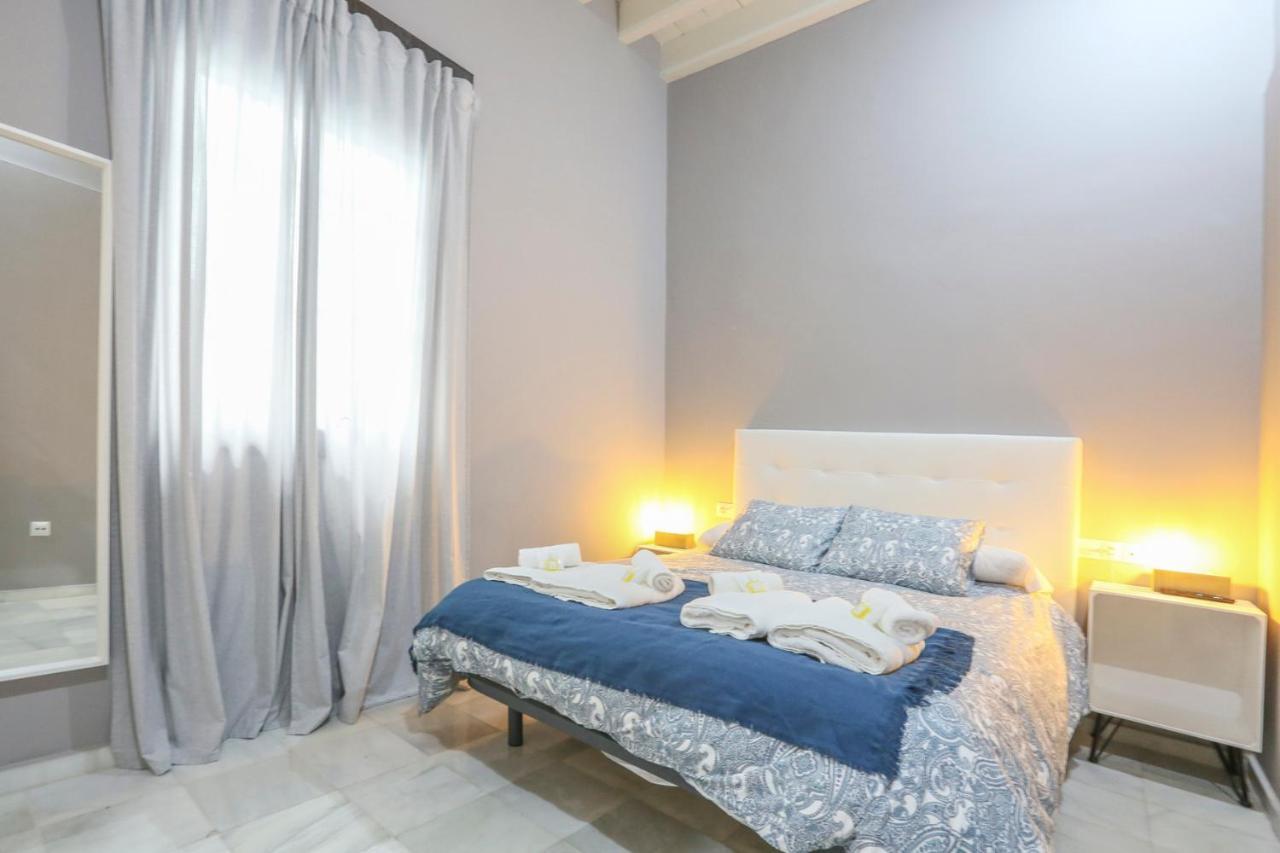 Apartamento Alfareria Севиля Екстериор снимка