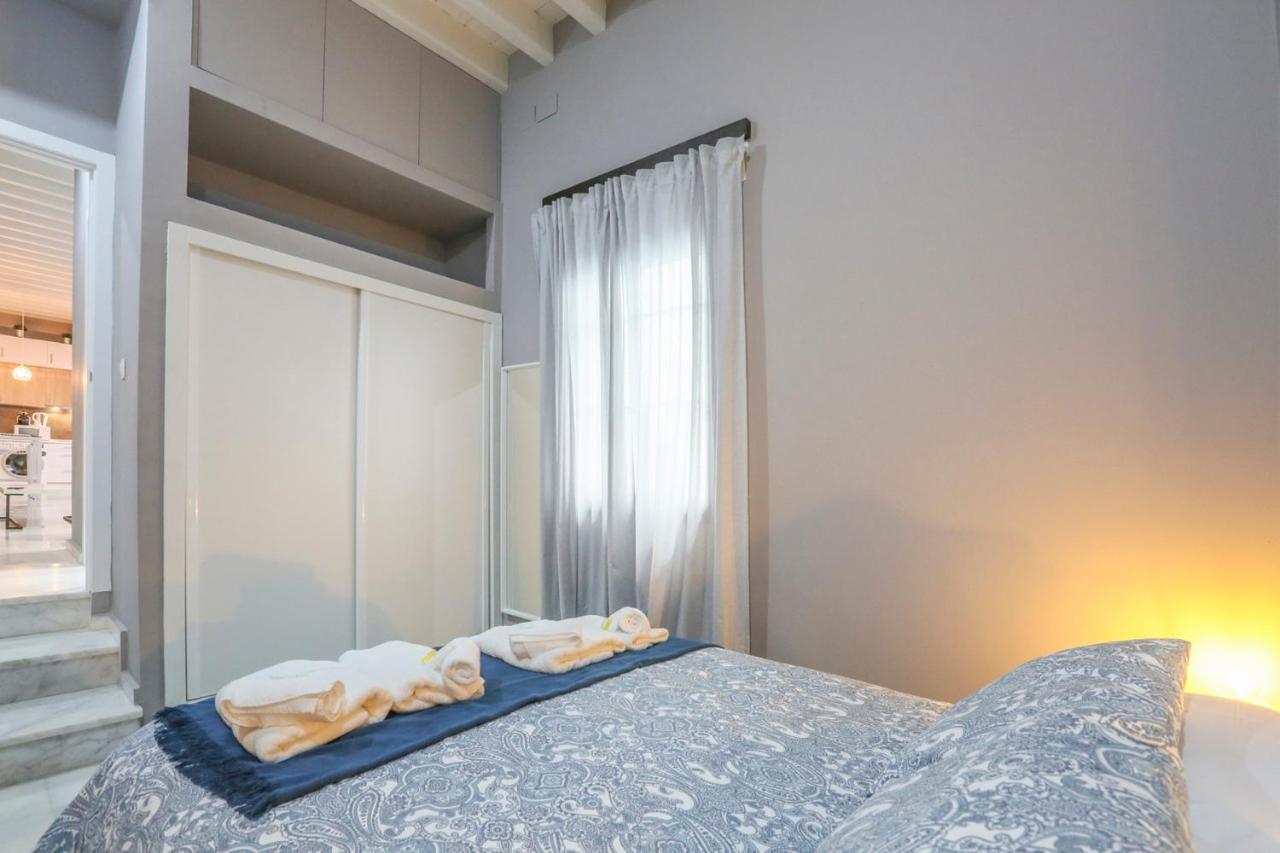Apartamento Alfareria Севиля Екстериор снимка